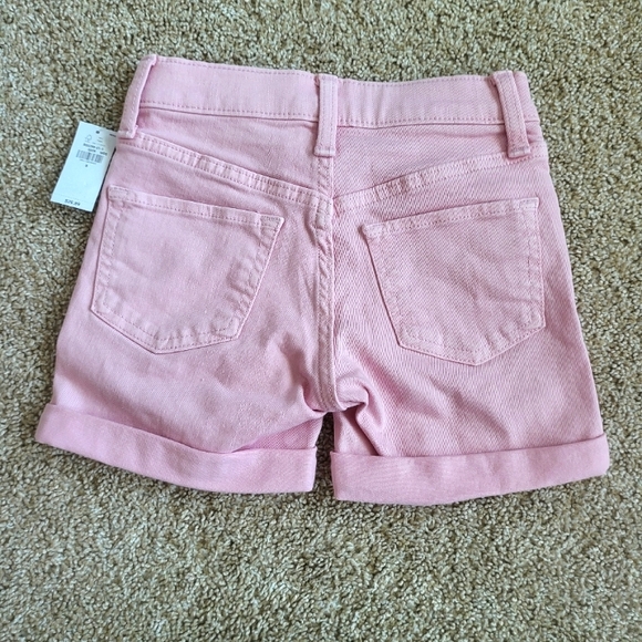 ❤️NWT❤️ OLD NAVY GIRLS DENIM SHORTS - Picture 2 of 4